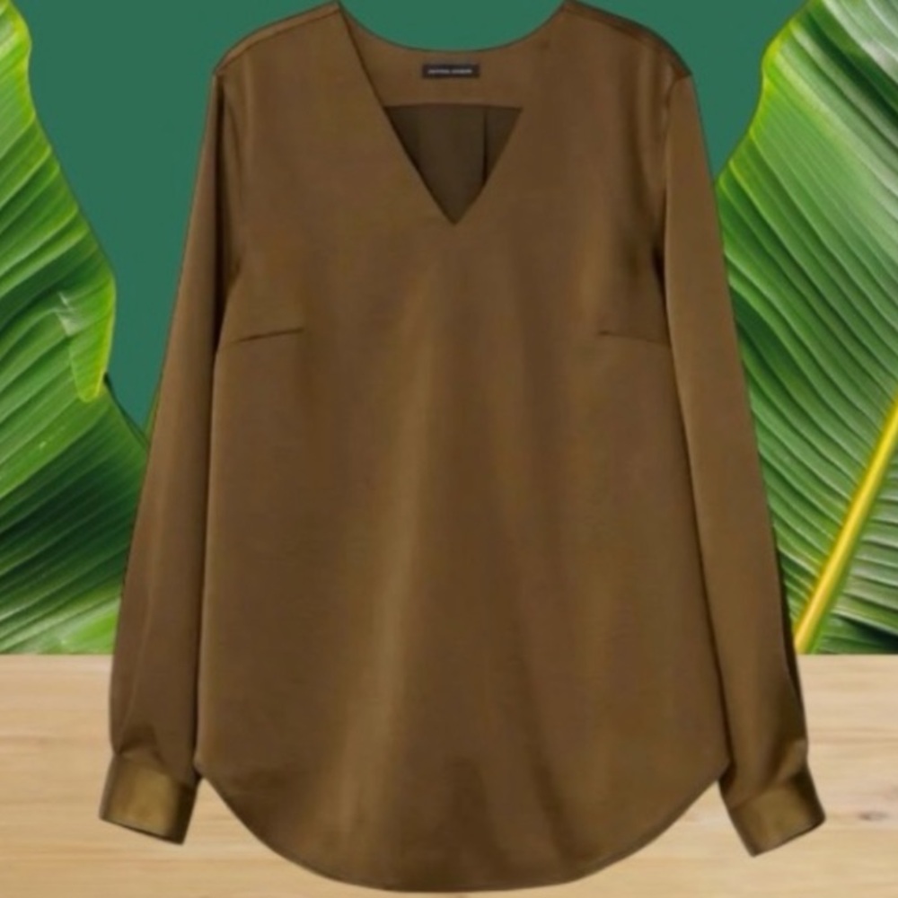 UNIVERSAL STANDARD EVA SATIN V-NECK BLOUSE CARAMEL SZ 2XS ( 6-8 ) - Picture 1 of 13